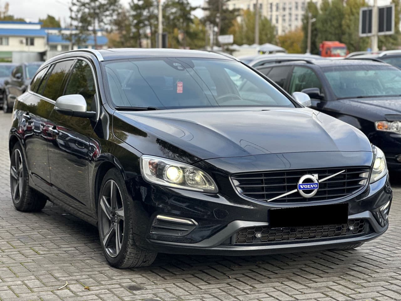 Volvo V 60 2015 — Миниатюра 3