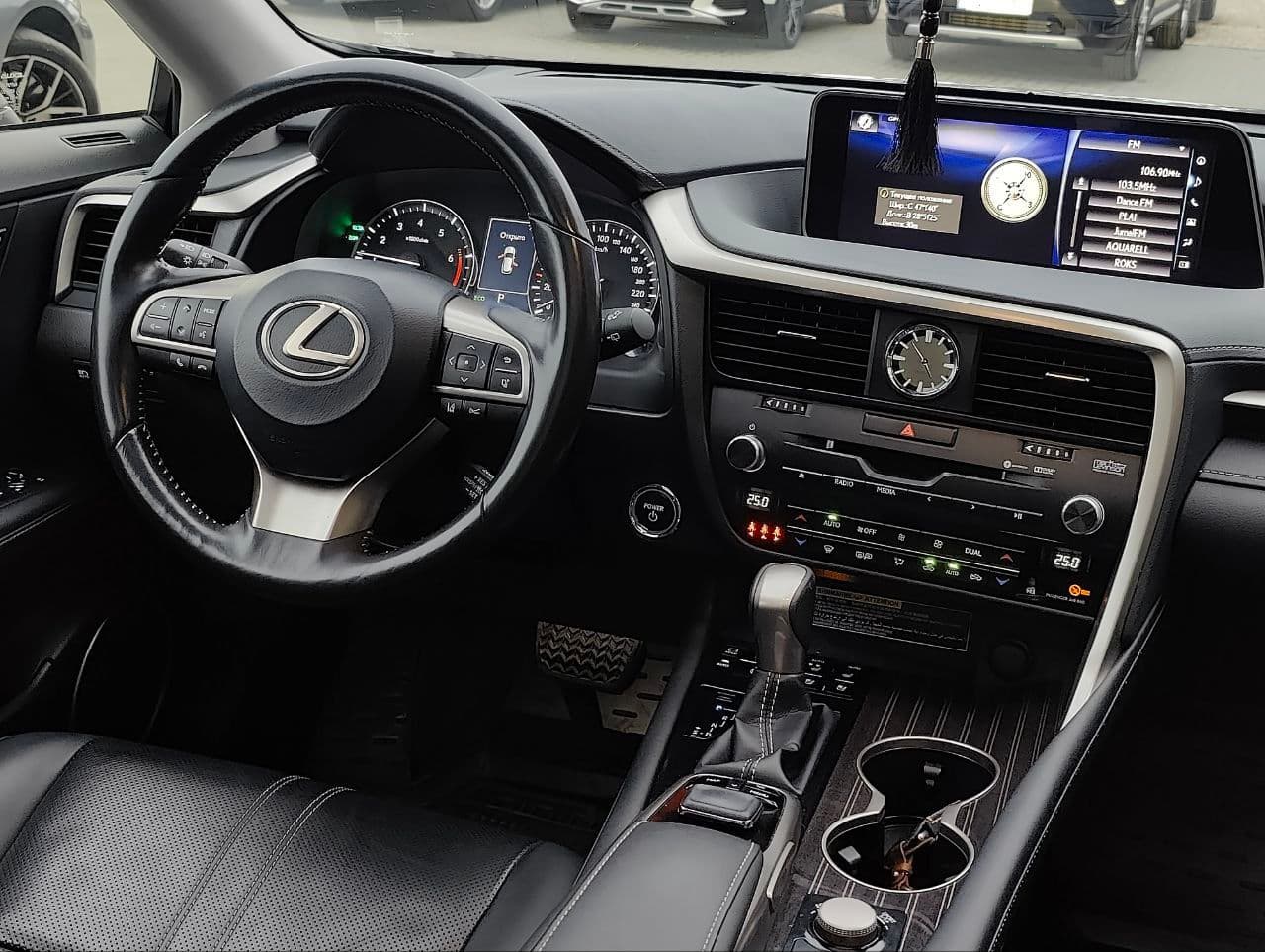 Lexus RX 450h 2019 — Миниатюра 11