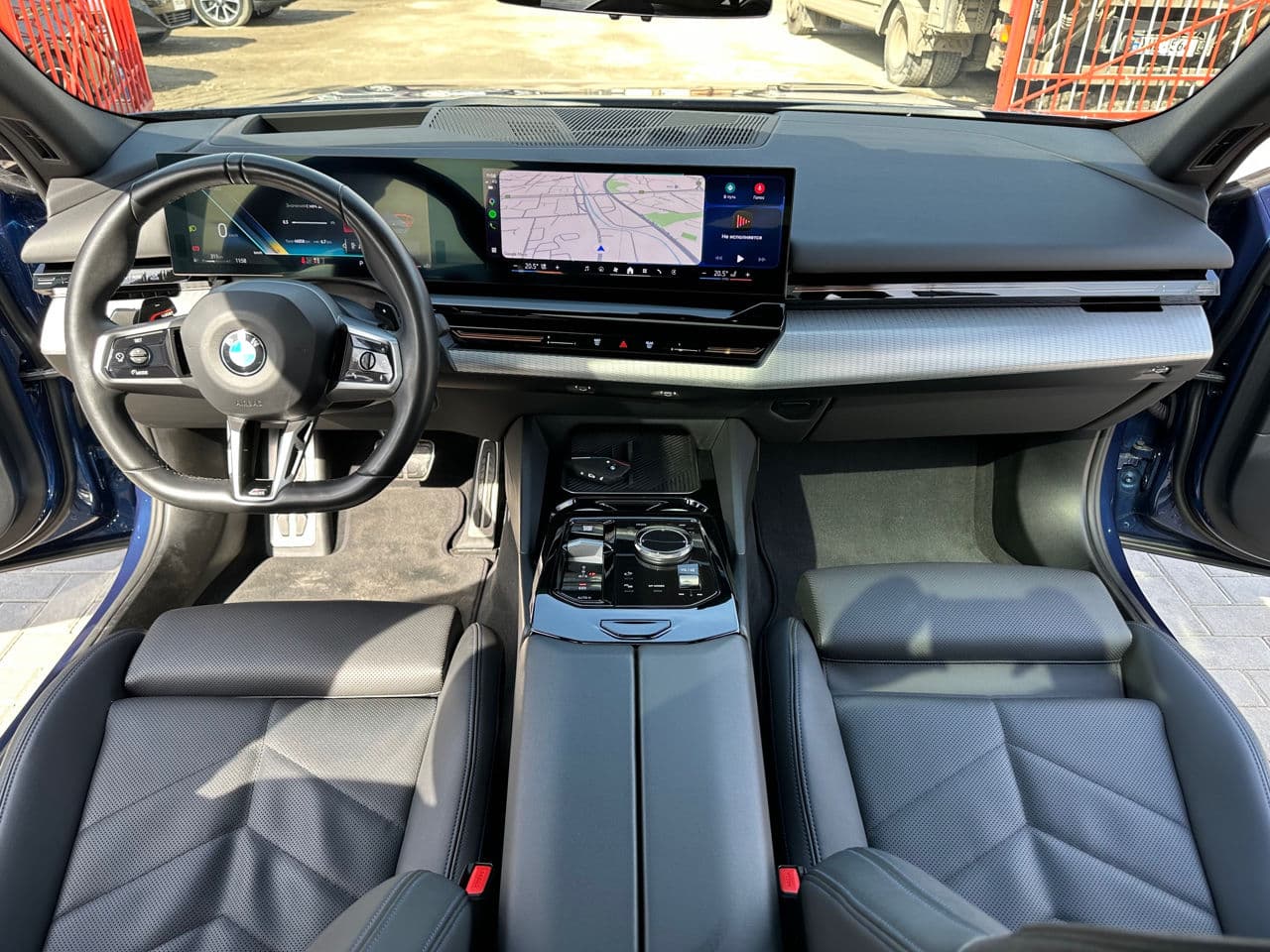 BMW 520 2023 — Миниатюра 21