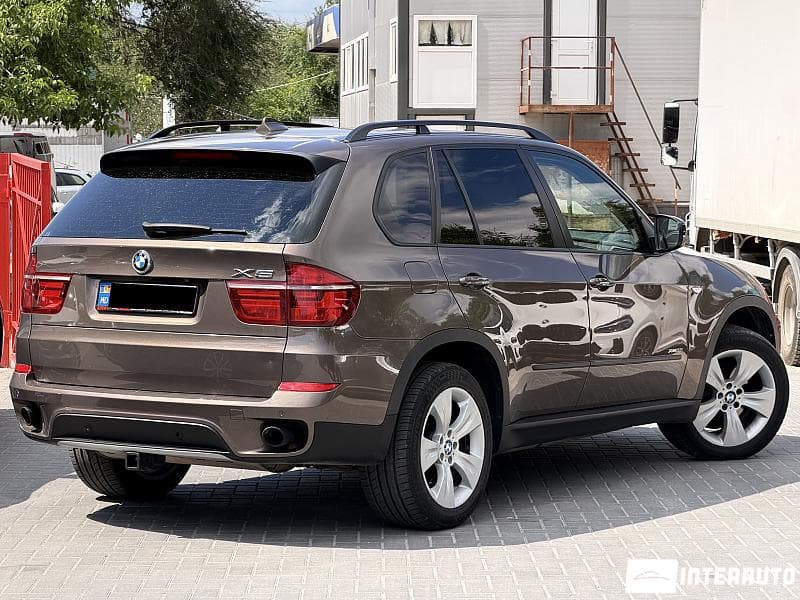 BMW X5 3.5i 2012 — Миниатюра 4