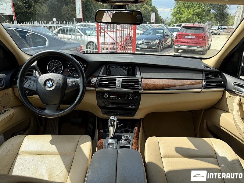 BMW X5 3.5i 2012 — Миниатюра 8