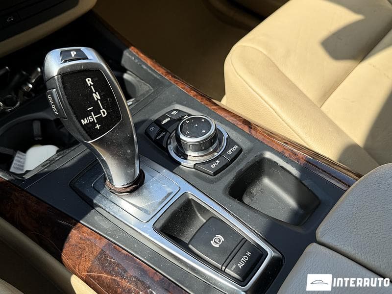 BMW X5 3.5i 2012 — Миниатюра 12
