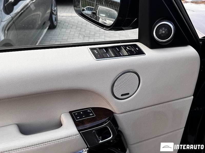 2016 Land Rover Range Rover Vogue — Miniatură 24