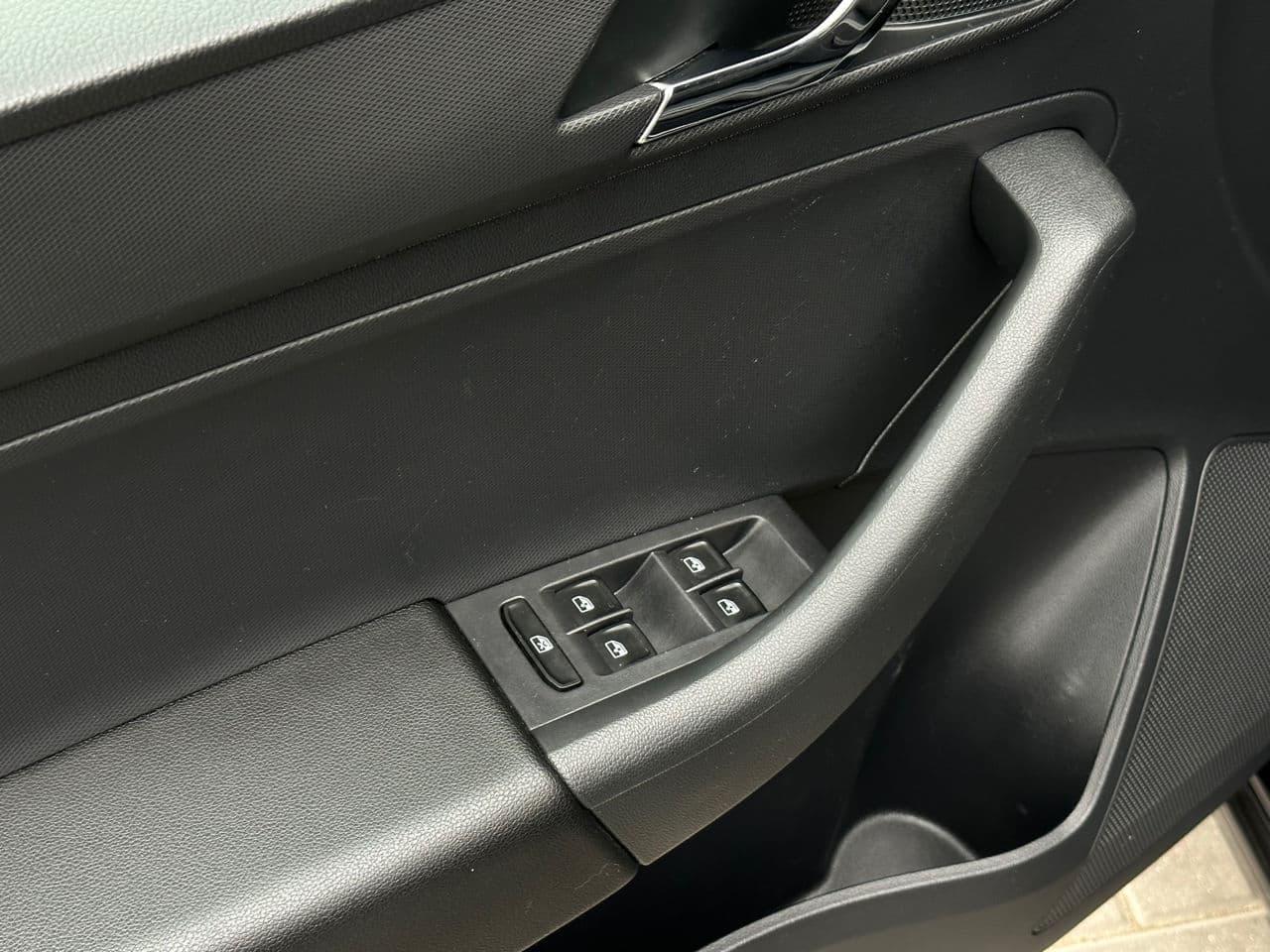 2016 Skoda Rapid — Miniatură 6