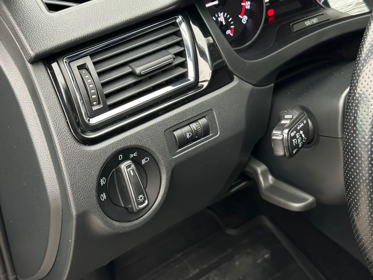 2016 Skoda Rapid — Miniatură 7