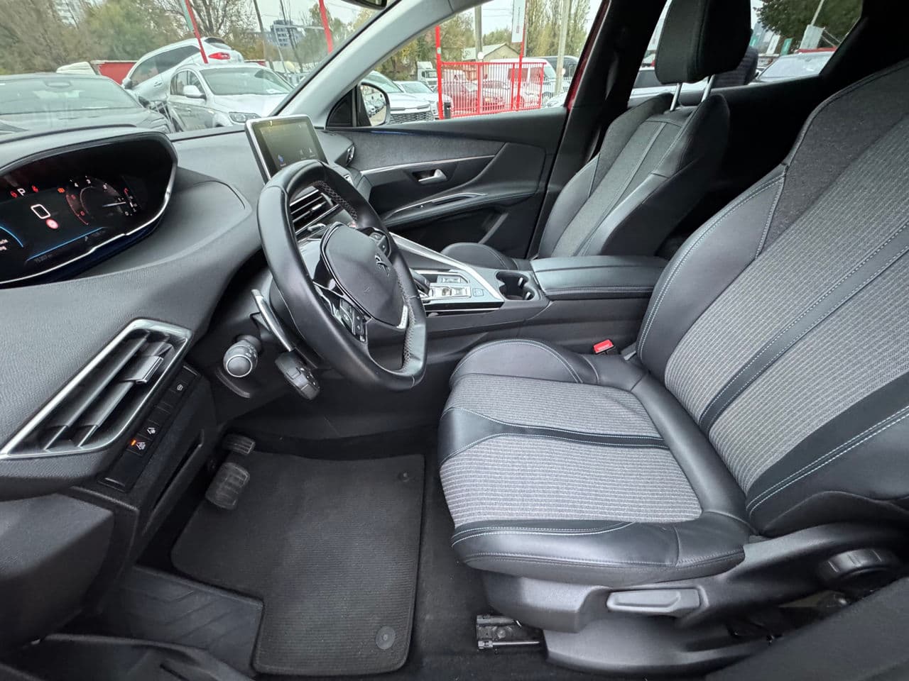2022 Peugeot 3008 — Miniatură 11