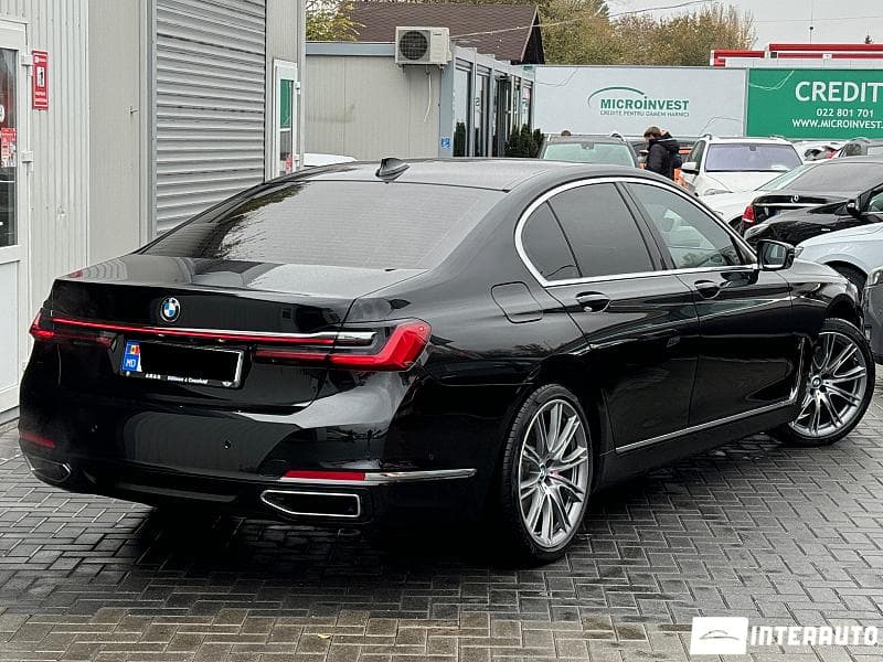 2019 BMW 745e — Miniatură 2