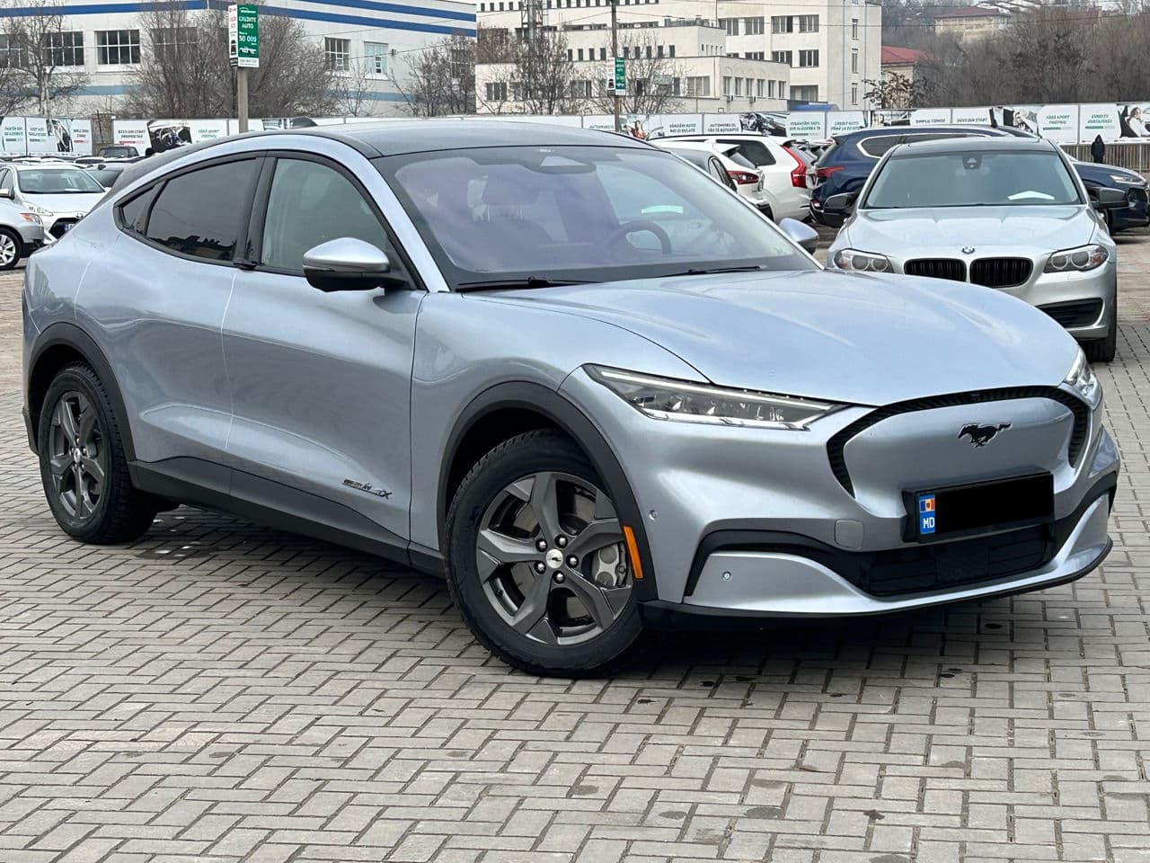 2022 Ford Mustang Mach-E — Miniatură 4