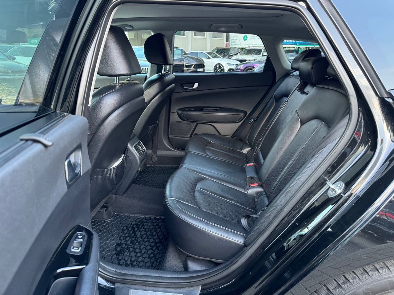 2018 Kia Optima — Miniatură 24