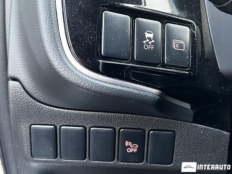 2014 Mitsubishi Outlander — Miniatură 15
