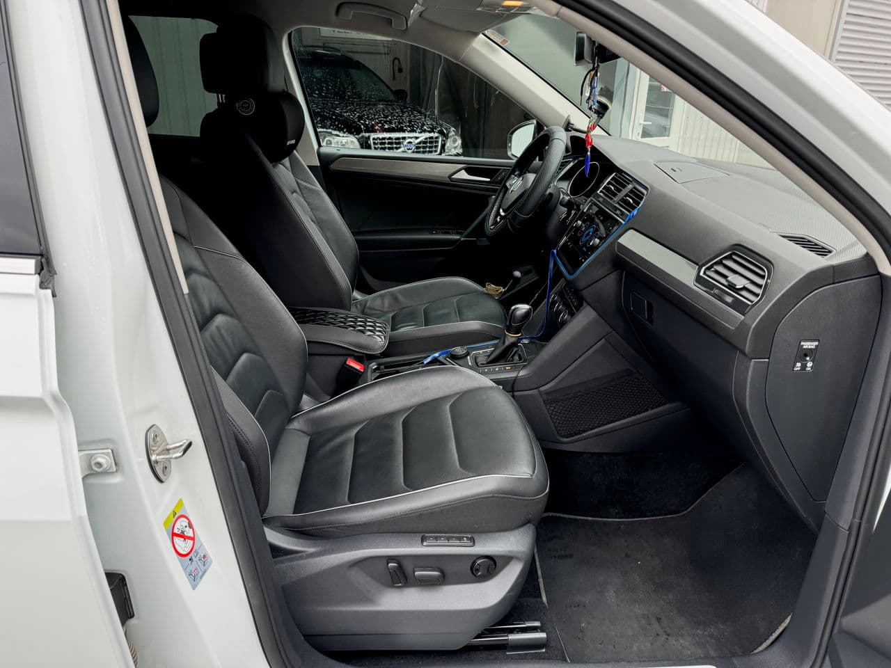 2020 Volkswagen Tiguan — Miniatură 5