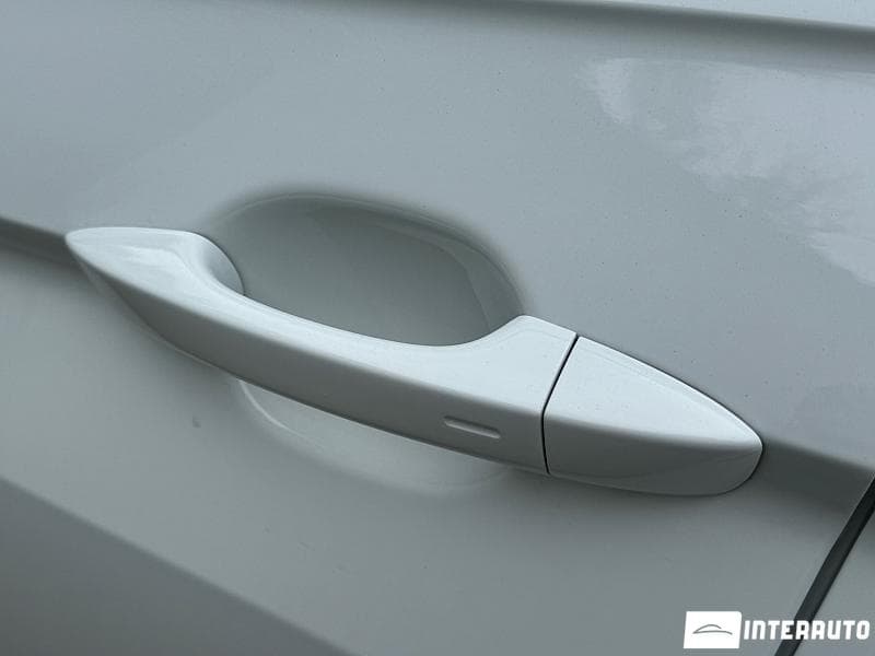 2020 Volkswagen Tiguan — Miniatură 22