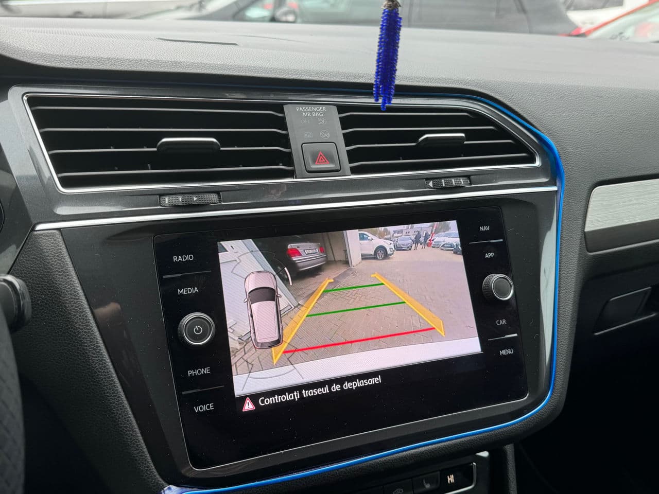 2020 Volkswagen Tiguan — Miniatură 10