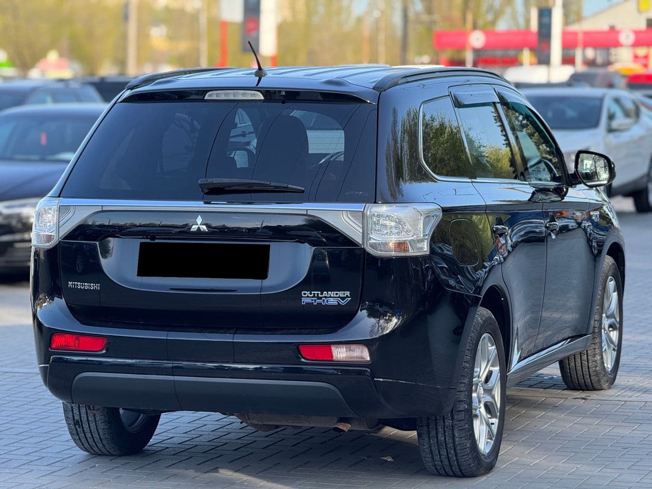 2013 Mitsubishi Outlander — Miniatură 2