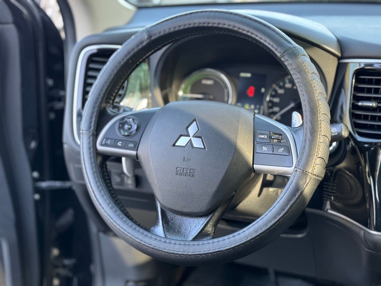 2013 Mitsubishi Outlander — Miniatură 10