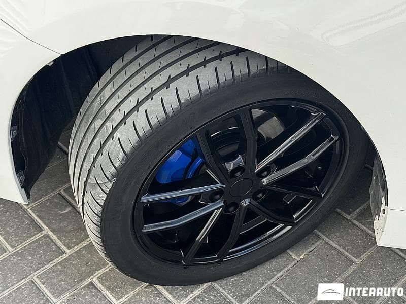 Toyota Prius Plus / V 2015 — Миниатюра 20