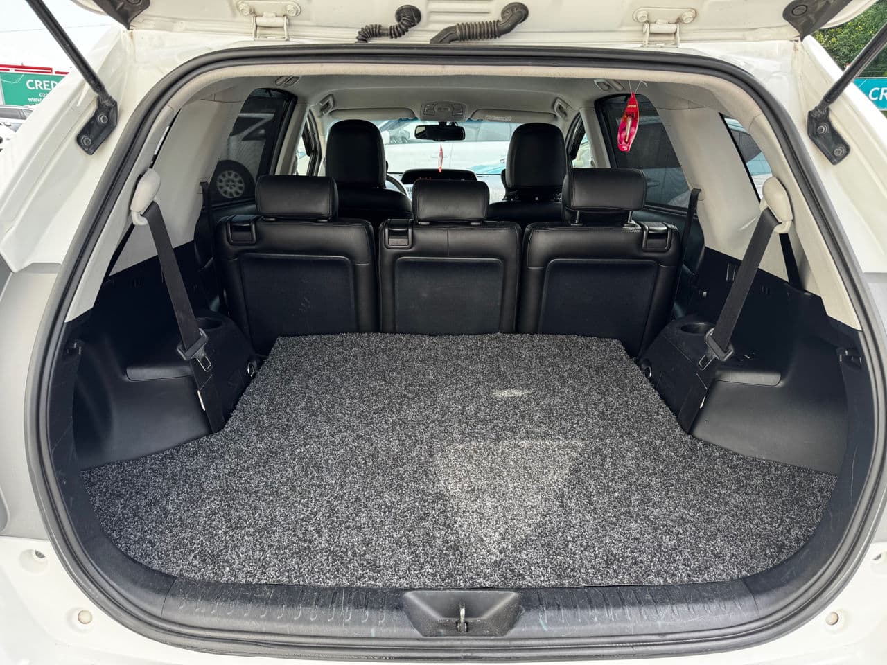 Toyota Prius Plus / V 2015 — Миниатюра 19