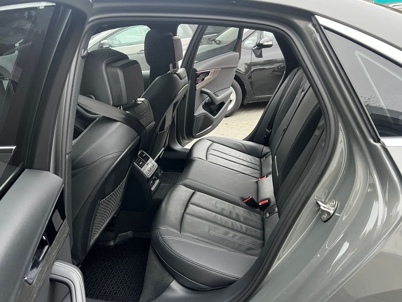 2022 Audi A4 — Miniatură 18