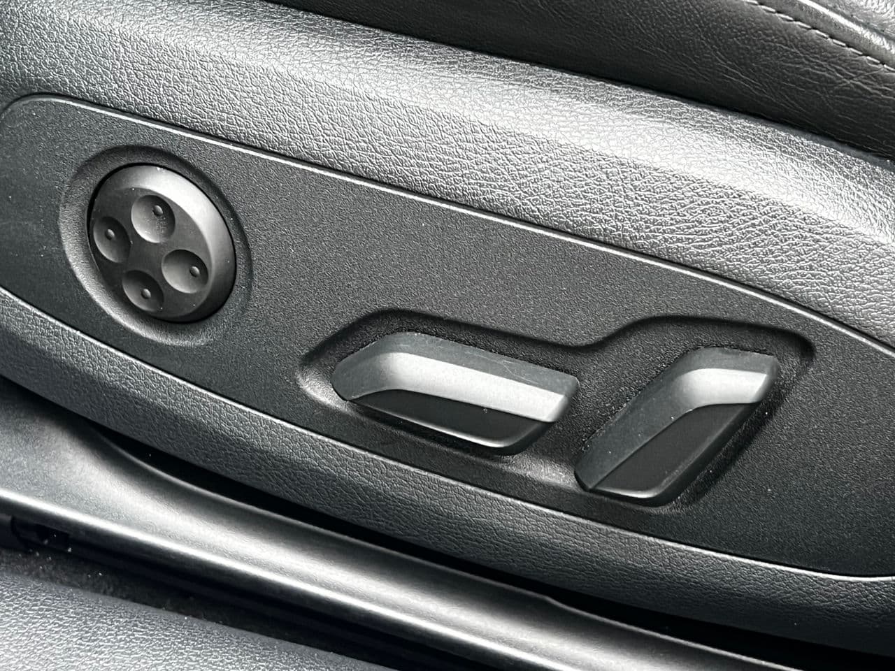 2022 Audi A4 — Miniatură 13
