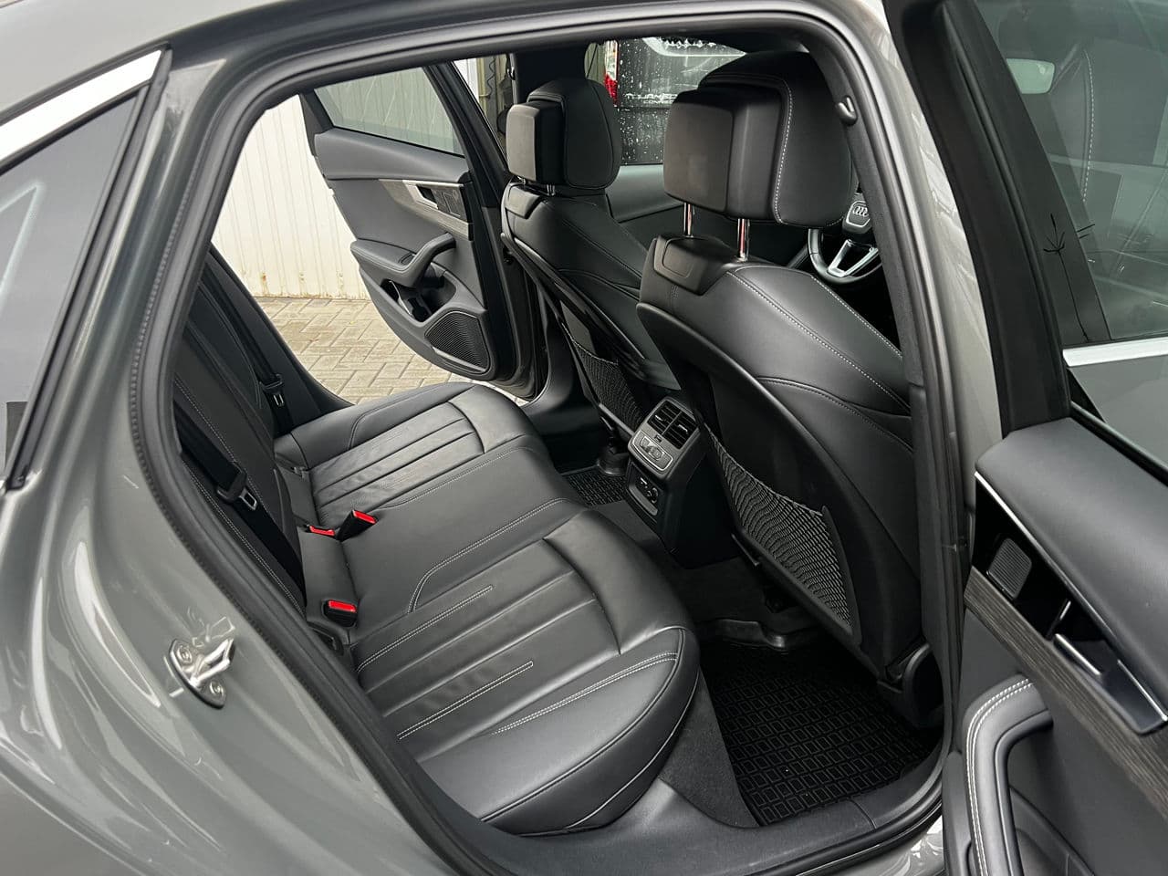 2022 Audi A4 — Miniatură 17