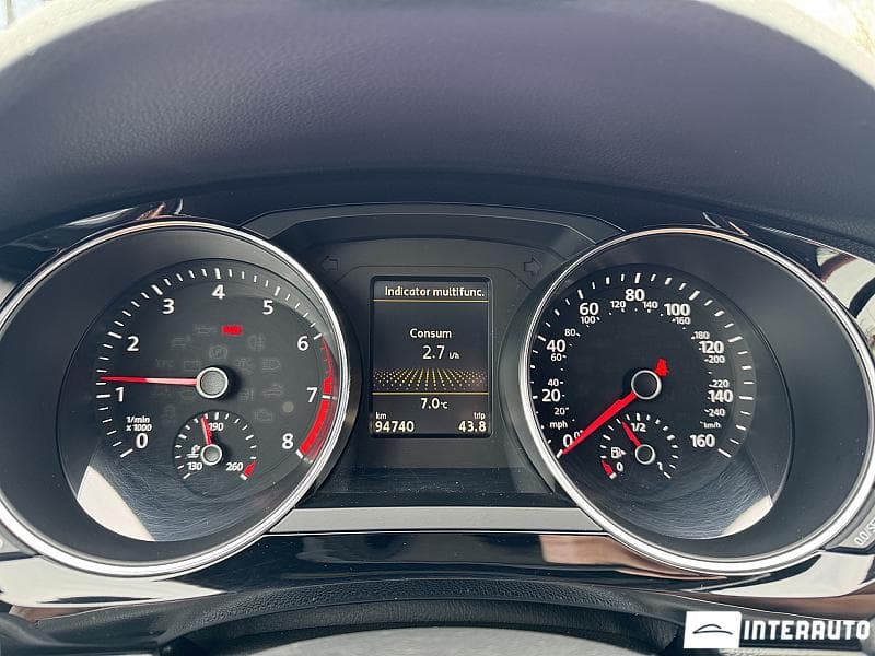 2017 Volkswagen Jetta GLI — Miniatură 17
