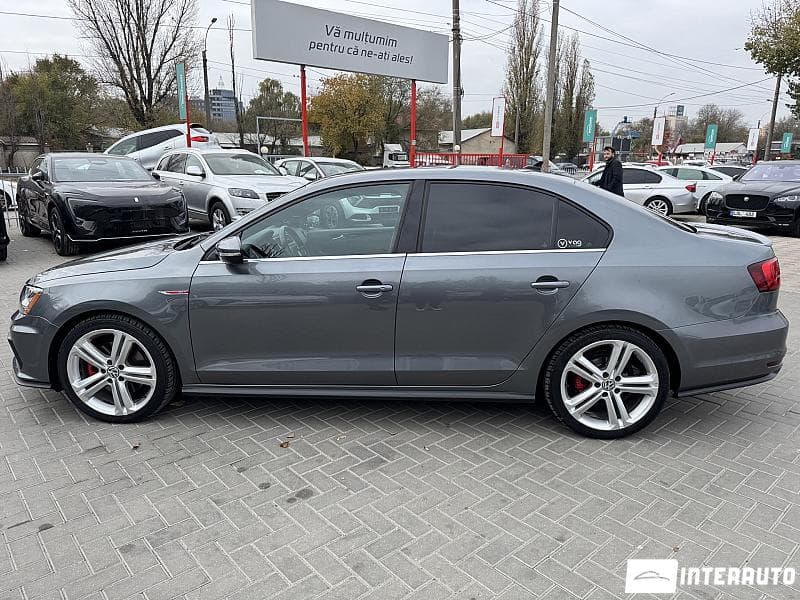 2017 Volkswagen Jetta GLI — Miniatură 6