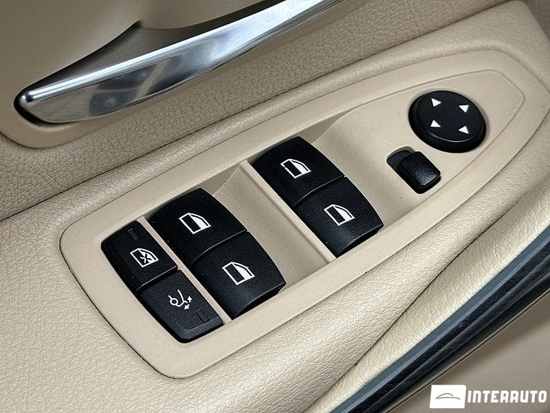 2015 BMW 320 GT — Miniatură 18