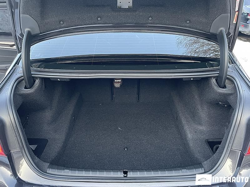 2018 BMW 530 — Miniatură 19