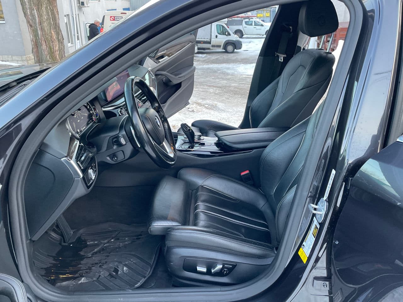 2018 BMW 530 — Miniatură 7