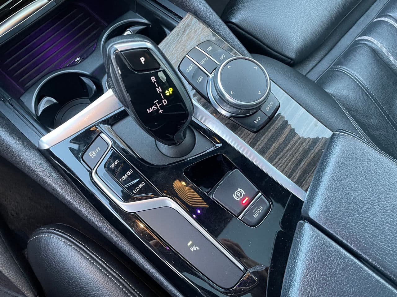 2018 BMW 530 — Miniatură 14