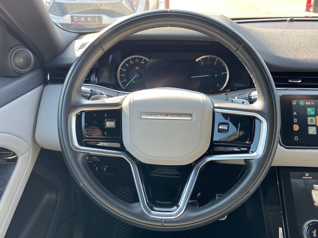 2022 Land Rover Range Rover Evoque — Miniatură 9