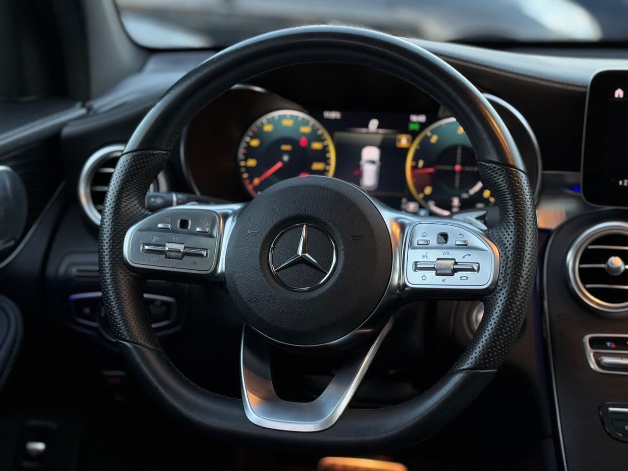 2019 Mercedes GLC 220d — Miniatură 13