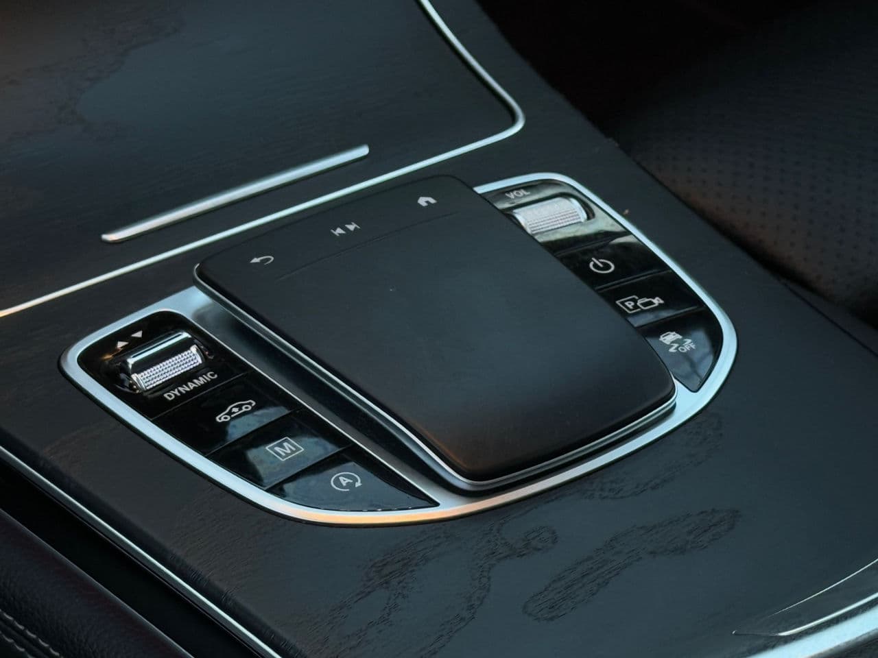 2019 Mercedes GLC 220d — Miniatură 21