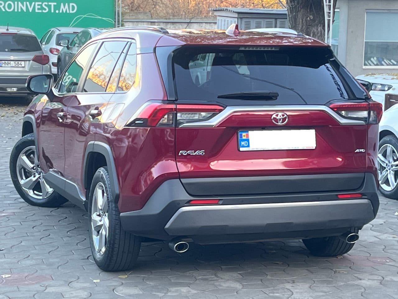 2019 Toyota Rav-4 — Miniatură 4