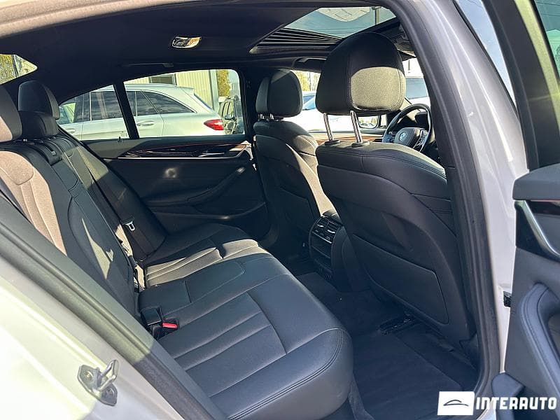 2018 BMW 530 — Miniatură 20