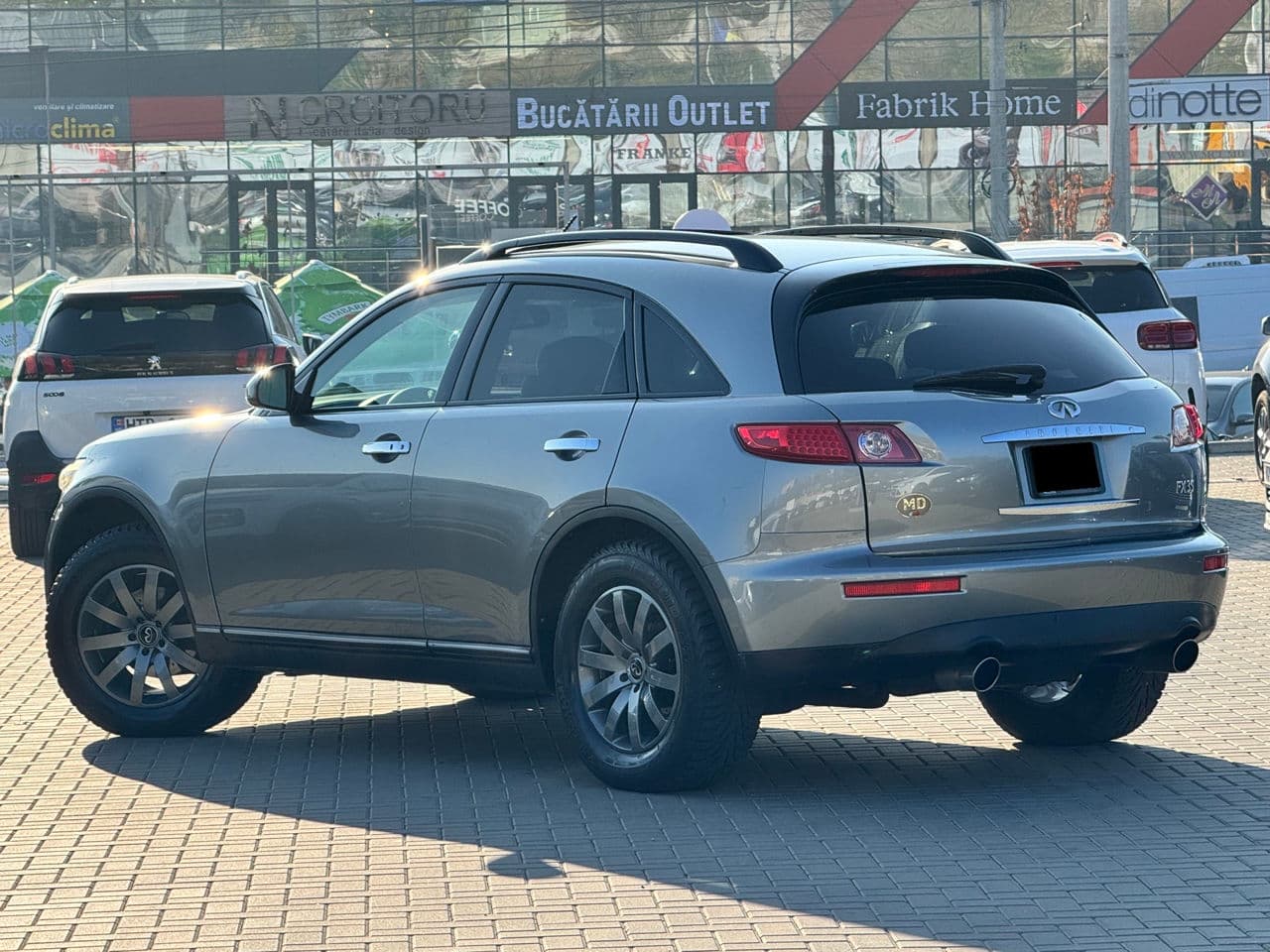 2004 Infiniti FX 35 — Miniatură 2