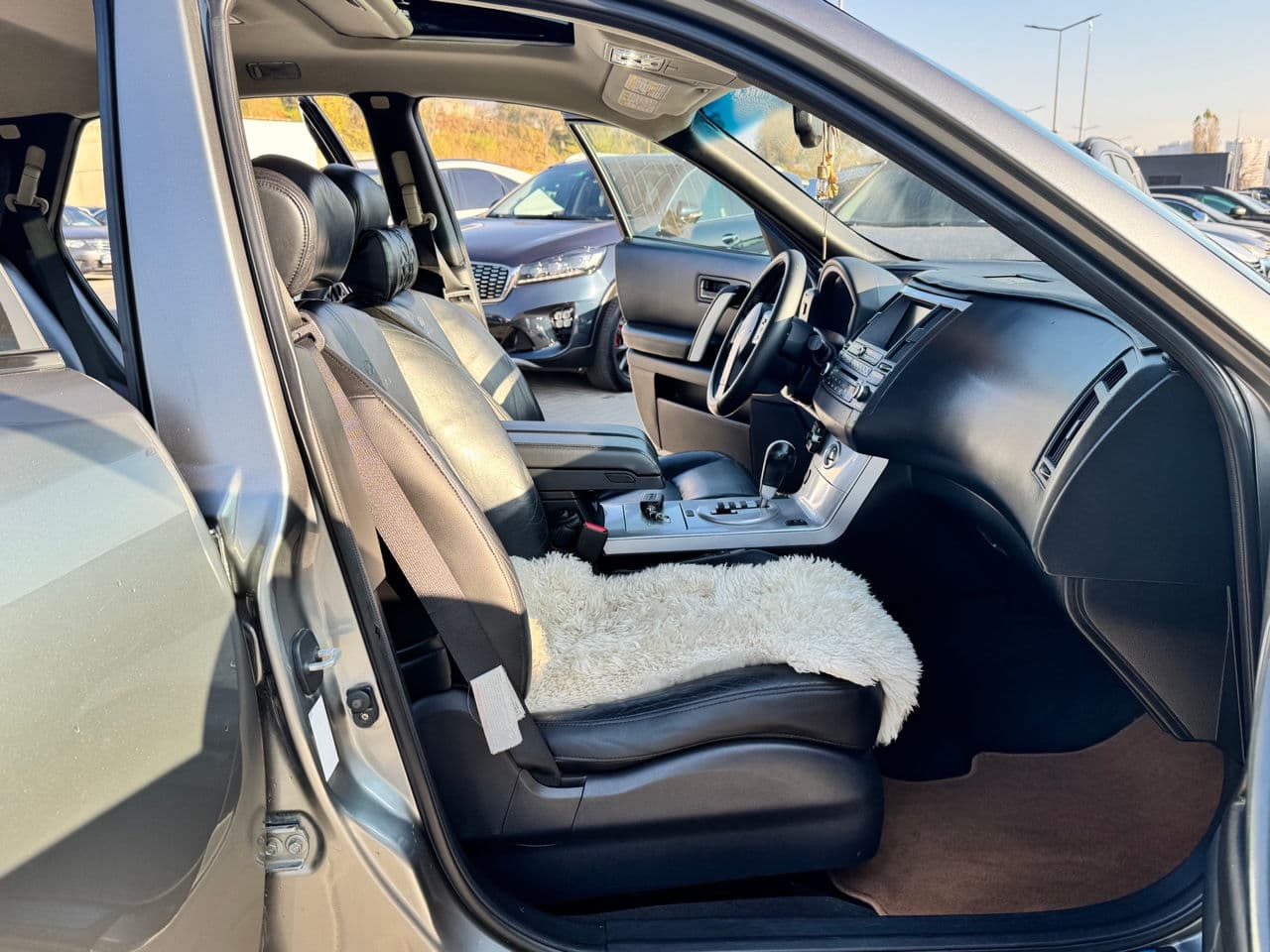 2004 Infiniti FX 35 — Miniatură 15