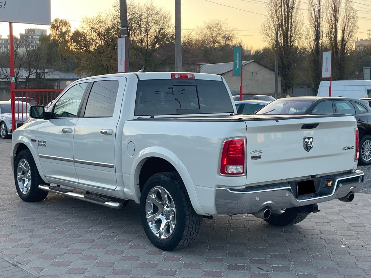 2016 Dodge RAM — Miniatură 2