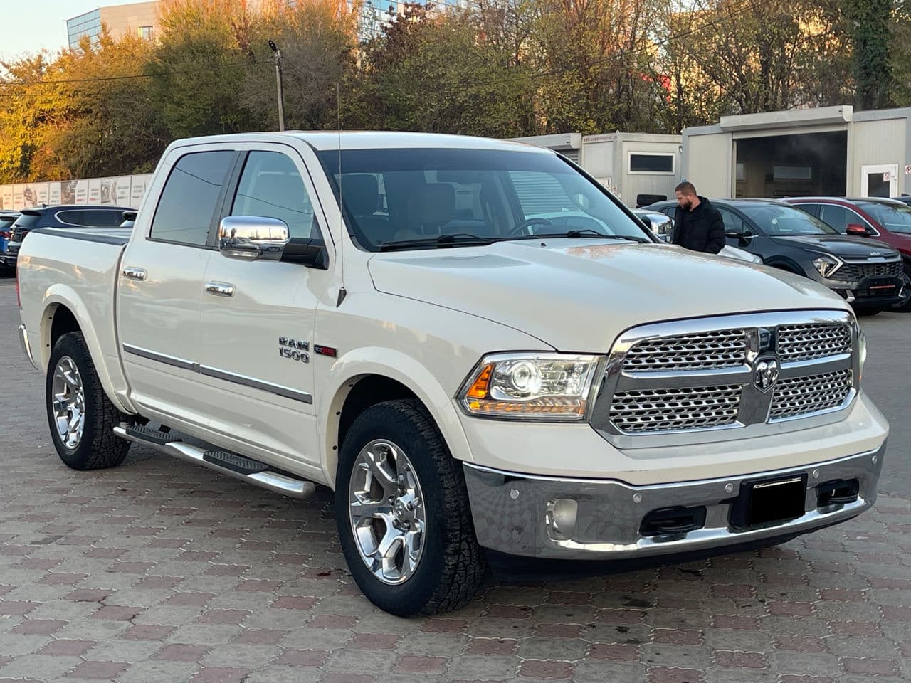 2016 Dodge RAM — Miniatură 4