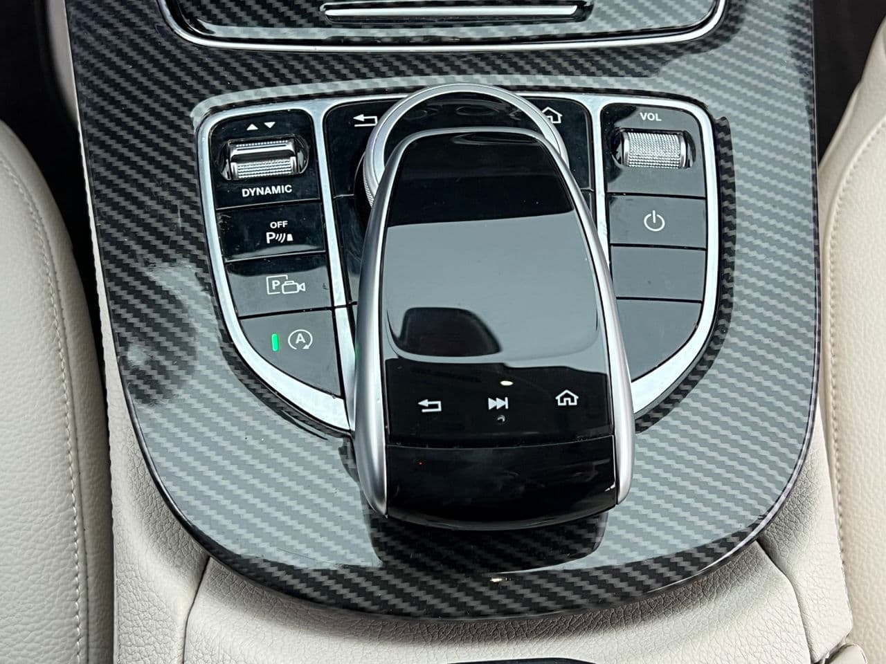 2016 Mercedes E 300 — Miniatură 12