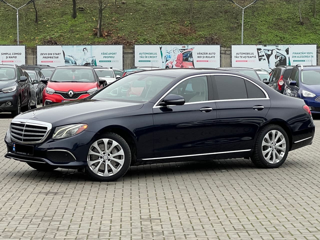 2016 Mercedes E 300 — Miniatură 2