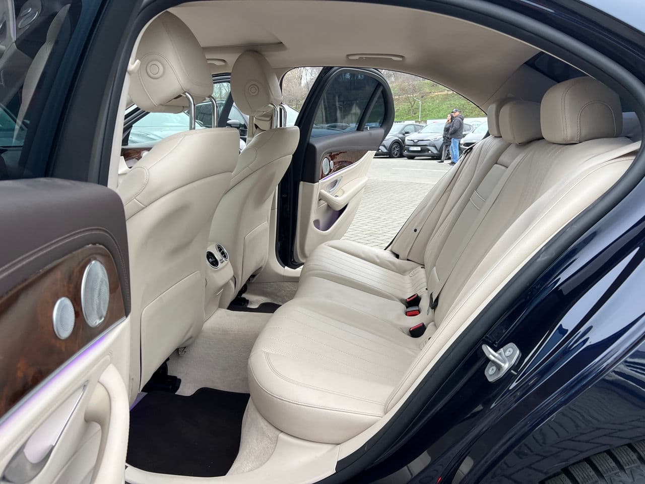 2016 Mercedes E 300 — Miniatură 13