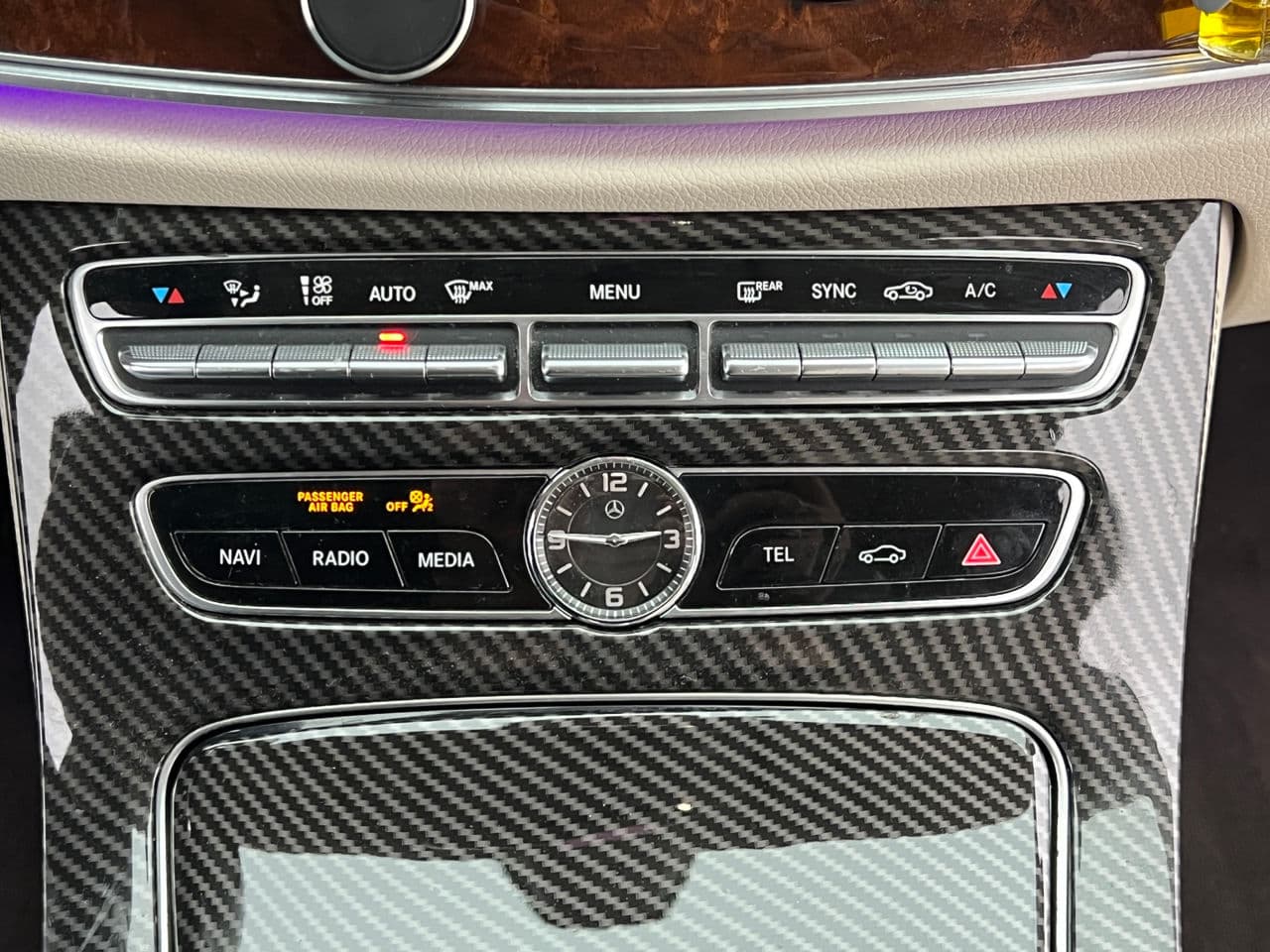 2016 Mercedes E 300 — Miniatură 11