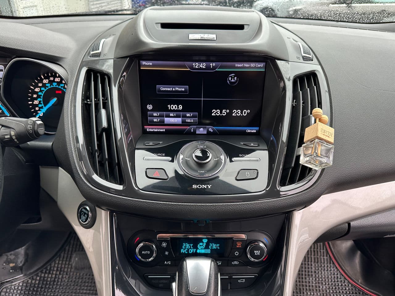 2012 Ford Escape — Miniatură 10