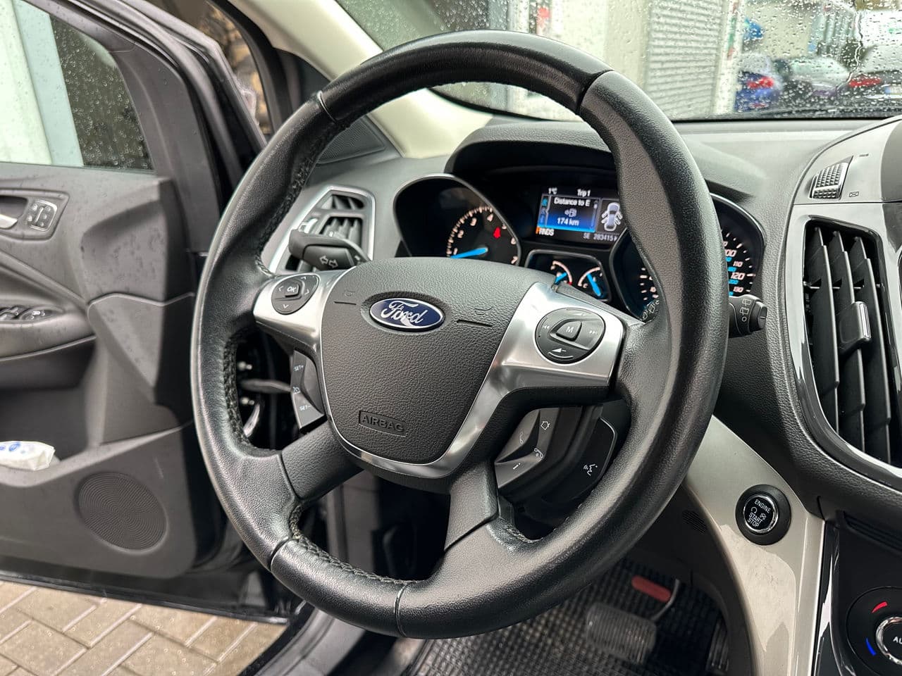 2012 Ford Escape — Miniatură 8