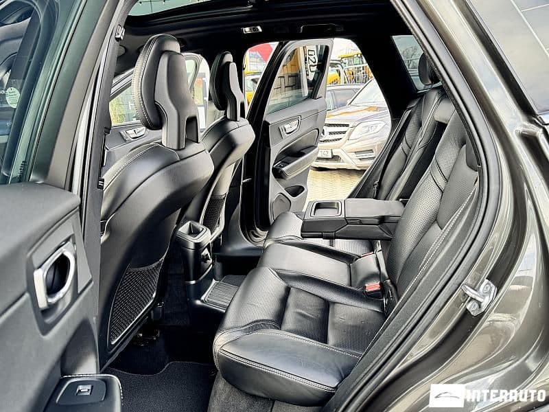 2017 Volvo XC 60 — Miniatură 16
