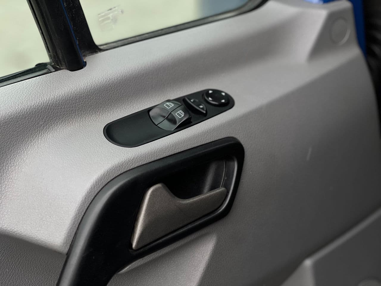 2017 Mercedes Sprinter — Miniatură 6