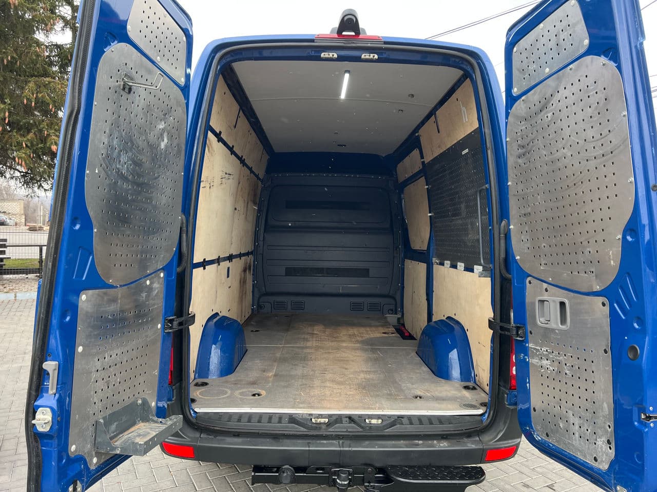 2017 Mercedes Sprinter — Miniatură 15