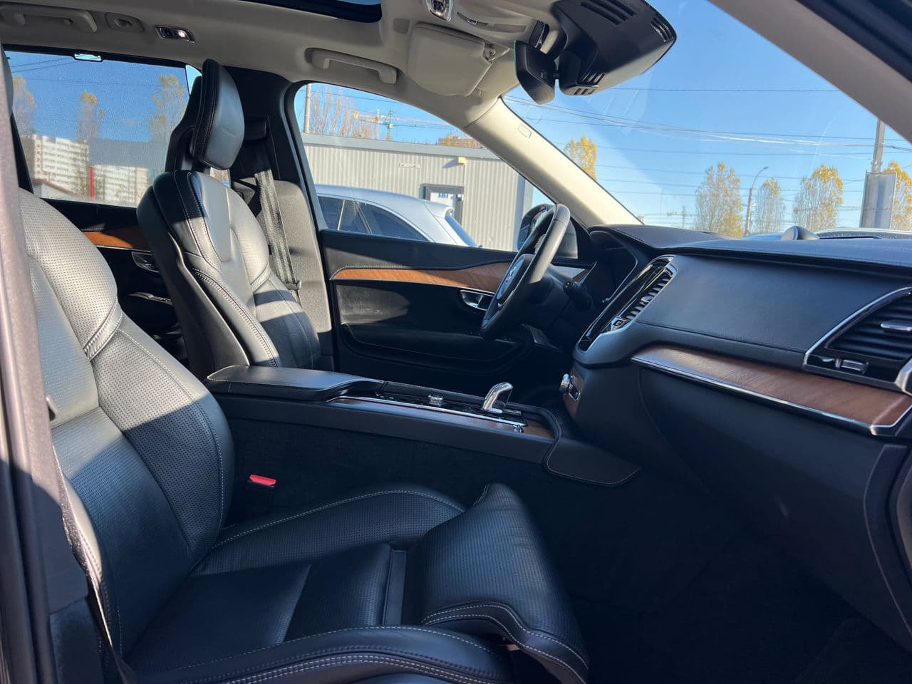 2017 Volvo XC 90 — Miniatură 16