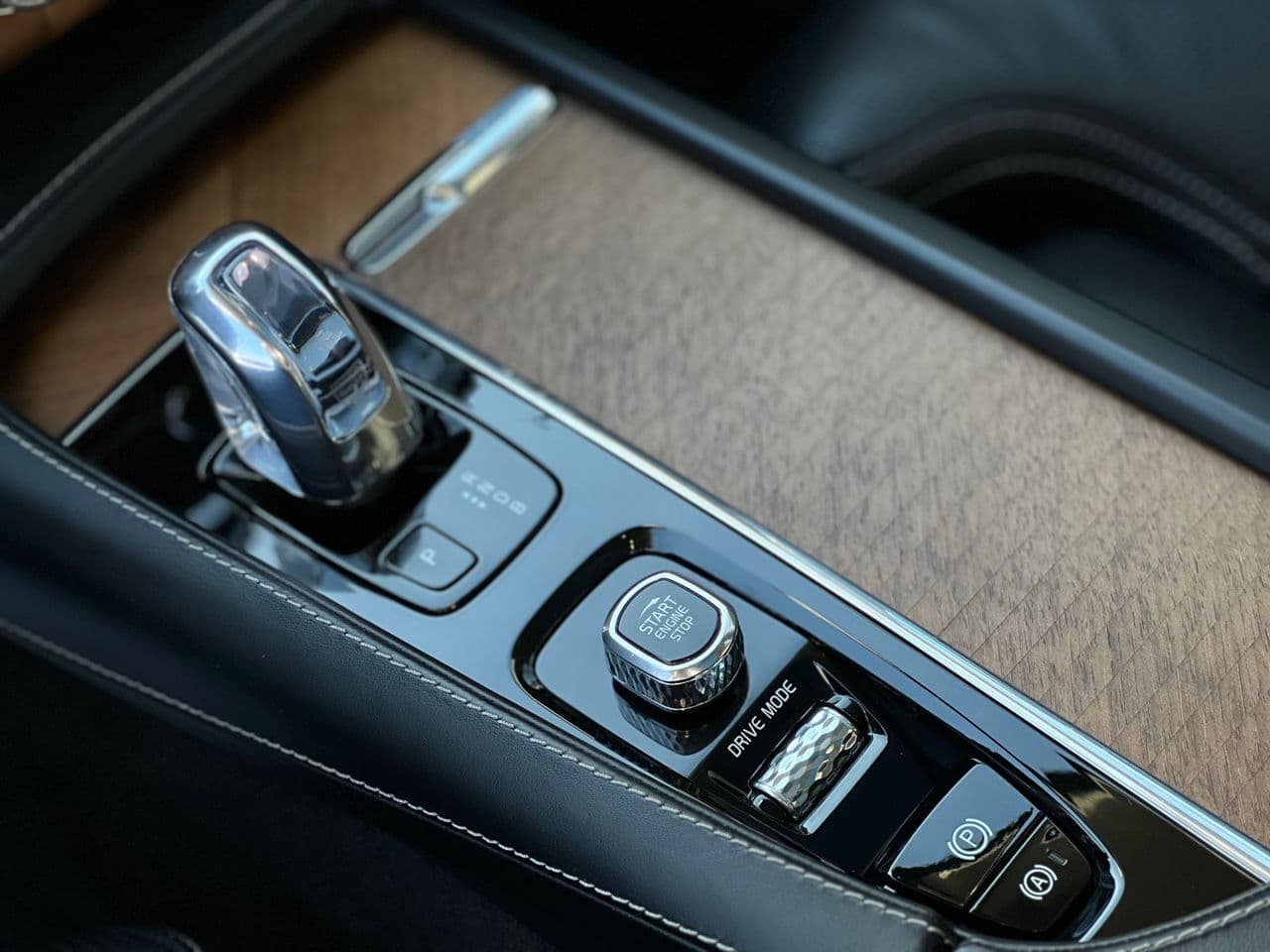 2017 Volvo XC 90 — Miniatură 15